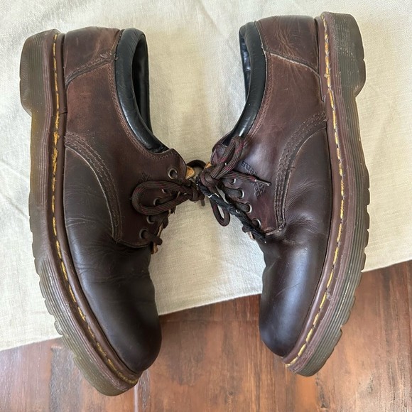 Vintage Dr. Martens Mens Oxford Shoes Brown Leather ENGLAND MADE - Picture 6 of 11